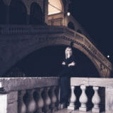Realizzazione-Servizi-Fotografici-book-fotografici-Prato-Fotografia-ritratto-location-venezia