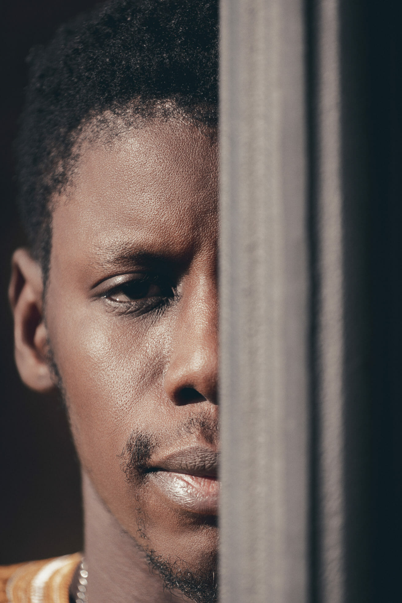 estraneamente-progetto-di-ritratto-fotografico-dedicato-all-integrazione-alla-conoscenza-reciproca-e-alla-salvaguardia-delle-tradizioni-senegal-lorenzo-emme-marzano (12)