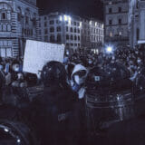 firenze-manifestazione-guerriglia-urbana-ottobre-2020-covid-19-violenza-polizia-carabinieri-realizzazione-servizi-fotografici-book-fotografici-prato-fotografia-ritratto-lorenzo-marzano-emme14