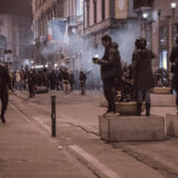 firenze-manifestazione-guerriglia-urbana-ottobre-2020-covid-19-violenza-polizia-carabinieri-realizzazione-servizi-fotografici-book-fotografici-prato-fotografia-ritratto-lorenzo-marzano-emme37