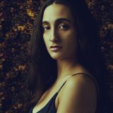 Servizio fotografico per Celeste Failla realizzato in stile pittorico ispirandosi ai pittori del rinascimento Caravaggio e  Rembrandt da Lorenzo Marzano fotografo ritrattista a Prato Firenze Pistoia