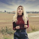Servizio fotografico per Erica all'aeroporto Galileo Galilei di Pisa realizzato dal fotografo ritrattista Lorenzo a Prato Firenze Pistoia