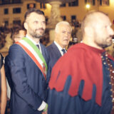 corteggio-storico-prato-ostensione-sacra-cintola-2022-rinascimento-tradizione-storia-lorenzo-marzano-fotografo-prato-pistoia-firenze-fotografia-reportage-eventi-ritratti-12